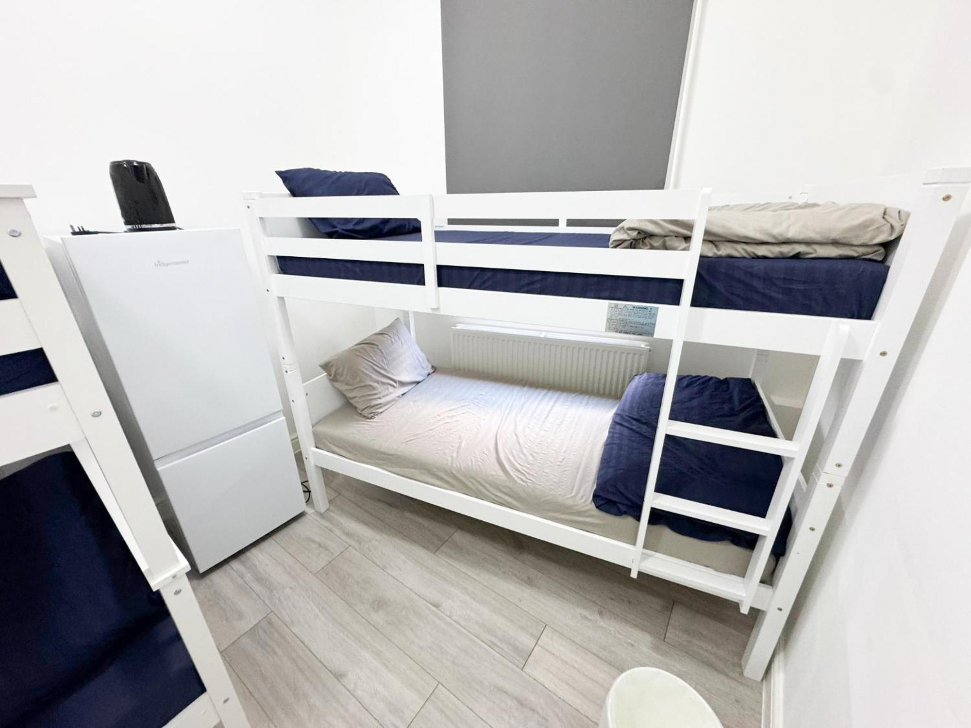 Willesden Green Budget Guesthouse Лондон Экстерьер фото